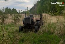 Ciągnikiem z 3 promilami. Wpadł, bo wyrzucał śmieci na drogę