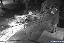 Zapalił skręta przed komendą policji. Miał taką "wewnętrzną potrzebę" (fot.Policja Świętokrzyska)