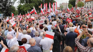 Przepychanki na wiecu Andrzeja Dudy w Lublinie! Poszło o LGBT (fot.Andrzej Duda facebook)