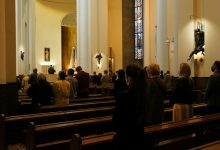 W najbliższą niedzielę doroczne liczenie wiernych w kościołach. Jak to się ma do obowiązujących obostrzeń?