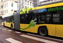 Nowe tramwaje wyjadą na śląskie tory, a elektryczne autobusy na drogi. Ma być komfortowo