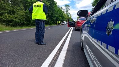 Zabrze: Chciał zawrócić i wjechał pod TIRa. Tragiczny wypadek na DK88 (fot.Śląska Policja)