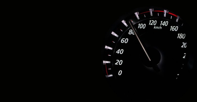 Pędził autostradą ponad 260km/h. Film wrzucił do sieci. Nagranie znaleźli policjanci (fot.poglądowe/www.pixabay.com)