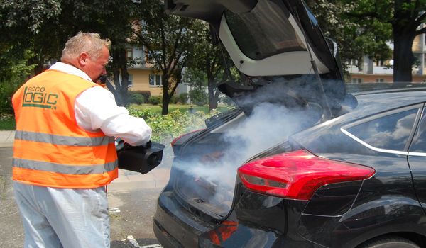 Bezpłatna dezynfekcja samochodów w Częstochowie. Z akcji skorzystało ok. 150 kierowców (fot.UM Częstochowa)