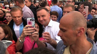 Cieszyn do Istebnej: Przeproście za transparent "Cieszyn głosuje za Dudą!". Istebna do Cieszyna: Nie przeprosimy!