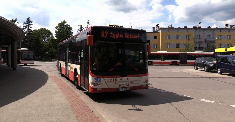 Niesprawne autobusy wożą mieszkańców województwa śląskiego! Zatrzymano 6 dowodów rejestracyjnych [WIDEO]