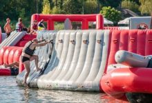 Sosnowiec: Wrócił Aquator! Bezpłatny wodny tor przeszkód na Stawikach otwarty dla młodzieży (fot.UM Sosnowiec)