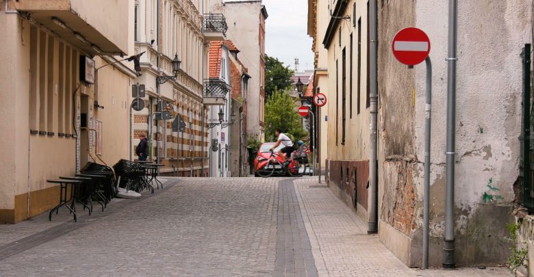 Gliwice: Starówka ma być dla pieszych i turystów. Coraz więcej ograniczeń dla samochodów!
