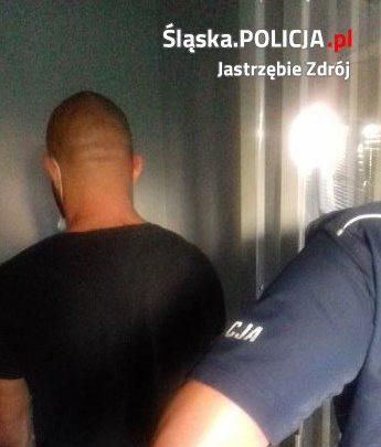 Śląskie: Od dwóch lat wymuszali haracze. Policja zatrzymała czterech mężczyzn (fot.Śląska Policja)