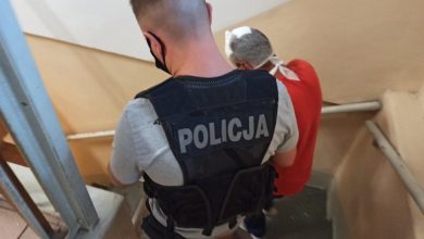 Zabrze: Wyciągnął broń i klucz francuski. 40-latek odpowie za atak na policjanta. Grozi mu 10 lat (fot.Śląska Policja)