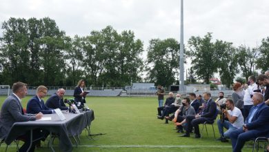 Umowa podpisana. Miasto rozbuduje stadion Rakowa i wyda na to 17,5 mln zł. Fot. UM w Częstochowie