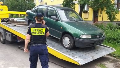 Częstochowa wzięła się za wraki. Odholowano 11 samochodów. Fot. UM Częstochowa