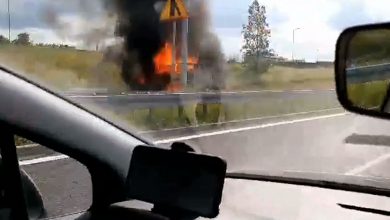 Jak mówią strażacy - pożar samochodu ciężarowego na DTŚ w Rudzie Śląskiej to najprawdopodobniej samozapłon. Pożar samochodu na DTŚ w Rudzie Śląskiej wybuchł w piątek, 3 lipca ok 15.00 w Rudzie Śląskiej