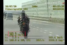 Gliwice: Motocyklista pruł po A1 242 na godzinę! Policjanci z grupy SPEED ledwo nadążali (fot.policja)