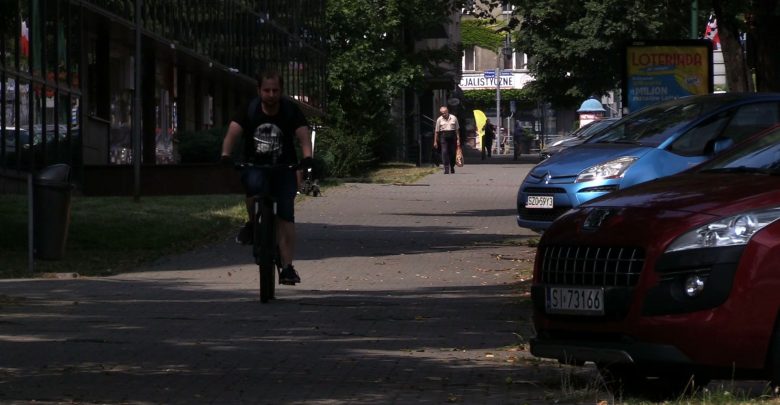 Katowice inwestują w infrastrukturę dla rowerzystów. W budżecie na ścieżki rowerowe jest 8 mln złotych [WIDEO] (fot.mat.TVS)