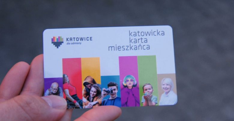 Zniżki na siłownie i baseny miejskie czy obiekty kulturalne nawet do 50%. W Katowicach od 1 września startuje Katowicka Karta Mieszkańca.