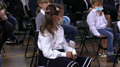 Tyty, plan lekcji i maseczki na twarzy. Ruszył nowy rok szkolny