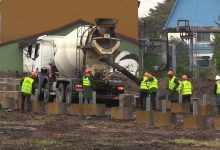 OGROMNA farma fotowoltaiczna powstanie w Jaworznie! Prace na budowie już trwają [WIDEO]