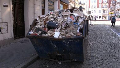 Oddając odpady budowlane, uważaj komu je przekazujesz, bo możesz dostać mandat. I to wysoki. To nie żart