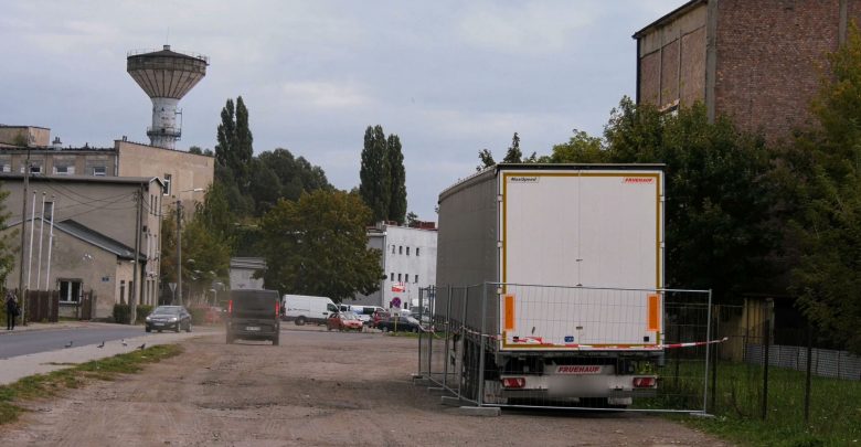 Ciężarówki z tajemniczą substancją w Sosnowcu. Prokuratura już wie, do kogo należą