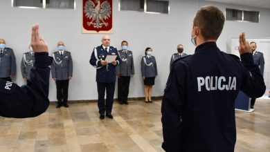 Ślubowanie nowych policjantów w garnizonie śląskim. Przybyło 48 funkcjonariuszy (fot.Śląska Policja)