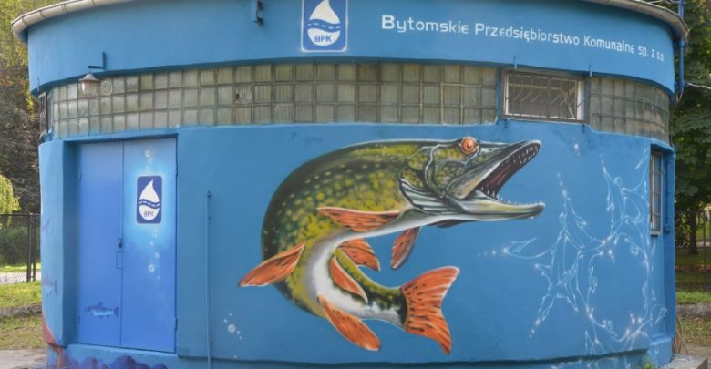 Ryby „pływają” na przepompowni w Bytomiu. Fot. UM w Bytomiu