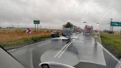 Kolejna tragedia na drodze pod Gliwicami! Bus i osobówka stanęły w ogniu po zderzeniu! (fot.KMP Gliwice)