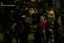 Katowice: Zglebiony i poturbowany przez policję? Poseł Maciej Kopiec zatrzymany przez policję w czasie aborcyjnego protestu