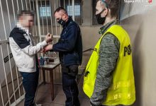 Zabrze: wyniósł butlę z gazem na klatkę schodową i chciał wysadzić blok. Fot. KMP w Zabrzu