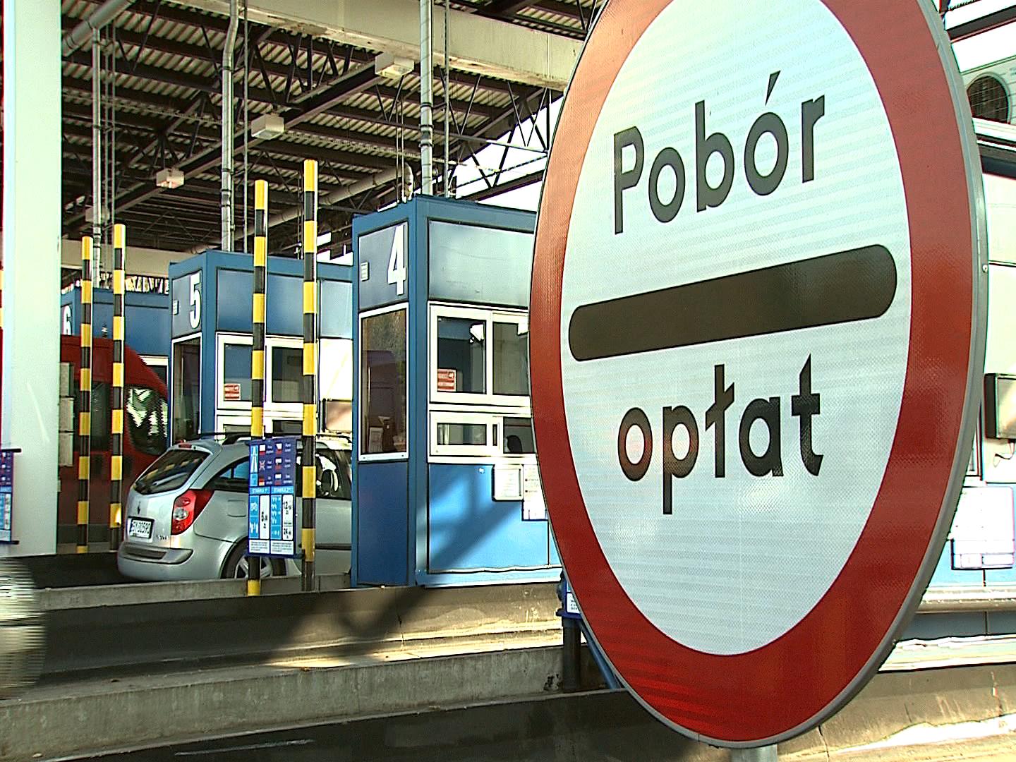 Staranował bramki na A4
