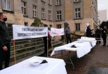 Protest pracowników gastronomii! Bez pomocy rządu branża nie przetrwa – twierdzą protestujący [WIDEO]