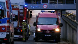 Pożar w szpitalu w Katowicach od papierosa jednego z pacjentów? Poszkodowane cztery pielęgniarki, pacjenci ewakuowani 