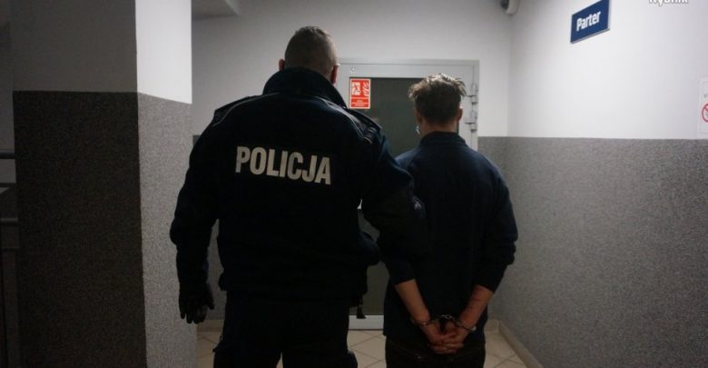Podpalacz z Rybnika aresztowany. Grozi mu 10 lat więzienia (fot.Śląska Policja)