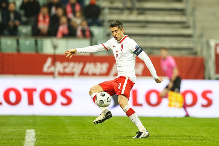 Polska kadra piłkarska rozpoczyna zgrupowanie w Katowicach – konferencja prasowa dziś o 17:45