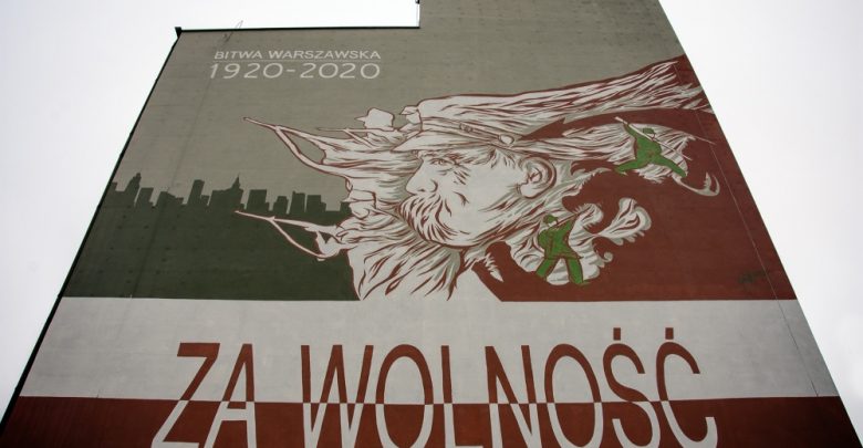 Za wolność! Historyczny mural z okazji 100-lecia zwycięskiej bitwy pod Warszawą powstał w Bytomiu (fot.UM Bytom)