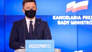 Złamanie zasad kolejności przeprowadzania szczepień przeciwko Covid-19. NFZ żąda wyjaśnień (fot.premier.gov.pl)