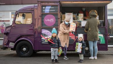 Libero Katowice wyruszyło w miasto i w odpowiedzi na nietypowe ferie zimowe rozdaje kultowe gry planszowe za symboliczną złotówkę (fot.Galeria Libero)