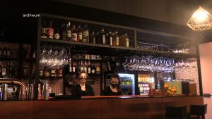 Śląskie miasta znoszą koncesje na alkohol. To forma pomocy dla klubów i restauracji