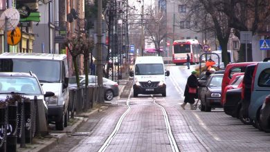 Najpierw tory, potem deptak. W Sosnowcu ruszyła modernizacja torowiska przy ul. Małachowskiego. Oznacza to nie tylko polepszenie komfortu pasażerów tramwajów, ale również budowę deptaku