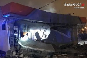 Wybuch gazu zmiótł stację benzynową w Sosnowcu z powierzchni! Są ranni (fot.policja)