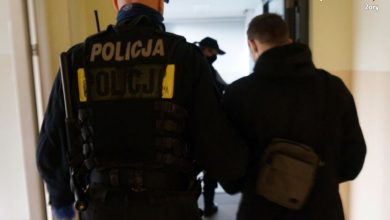 Żory: z nożem na 14-latków. Ukradł im... maseczkę i powerbanki. Fot. Śląska Policja