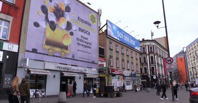 Koniec z reklamowym badziewiem w Zawierciu! Urzędnicy chcą miasta bez szpetoty i tandety