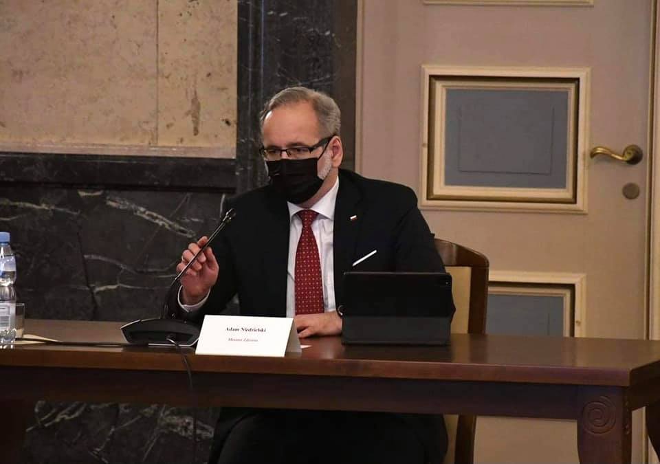 Z OSTATNIEJ CHWILI!! Sztab kryzysowy na Śląsku po rekordzie zakażeń! Przyjechał min. Niedzielski. Będą dodatkowe obostrzenia w regionie? (fot.slaskie.pl)