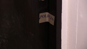 Rodzinny dramat w Knurowie. We wtorek po południu policja zatrzymała 49-letniego mężczyznę, który jest podejrzany o zabójstwo swojej o trzy lata młodszej żony