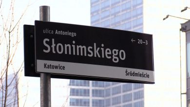 Nowy system oznakowania ulic w Katowicach. Koncepcje to pomysły speców z ASP Katowice