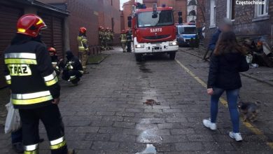 Pożar kamienicy w Częstochowie. To było podpalenie (fot.KMP Częstochowa)