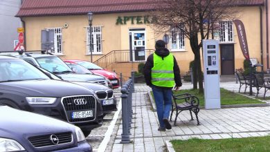 Za darmo się skończyło. Na rynku w Siewierzu parkujemy już odpłatnie