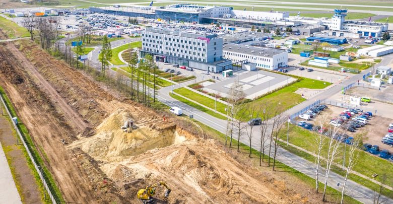 Trwa budowa stacji kolejowej „Pyrzowice Lotnisko”. Pociągi będą jeździć z prędkością do 140 km/h