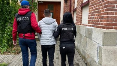 Uwodził mężczyzn na portalu randkowym. 19-latek ze Śląska został aresztowany (fot.Policja Podkarpacka)