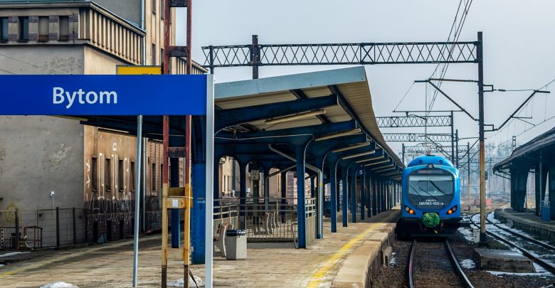 Przypomnijmy, że w sierpniu 2020 roku Metropolia GZM zgłosiła 15 projektów kolejowych w ramach programu „Kolej Plus”. [fot. UM Bytom]